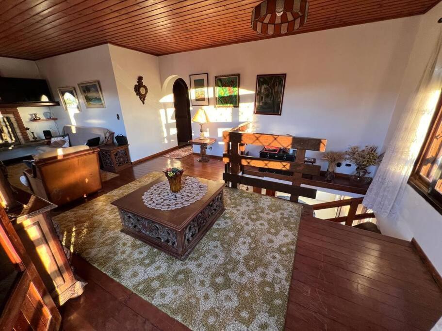 Вилла Casa Da Vovo Em Кампус-ду-Жордау Экстерьер фото